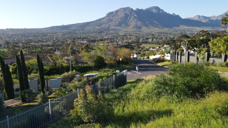 5 Bedroom Property for Sale in Rome Glen Western Cape